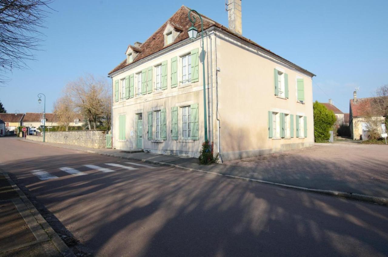 Gite Communal 150 Sainpuits Kültér fotó